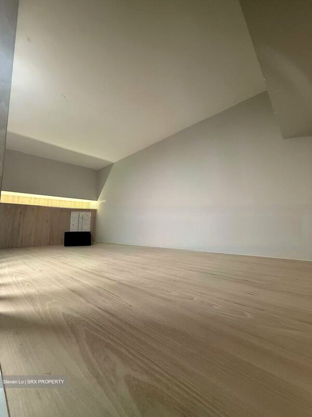 Le Quest (D23), Apartment #555812001